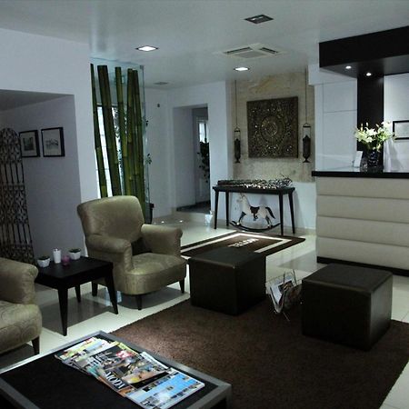 Hotel Katia Chaves Bagian luar foto